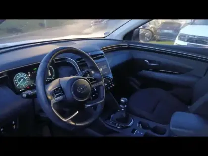 Photo 8 Hyundai Tucson  1.6 T-GDi 150ch Hybrid 48V Creative