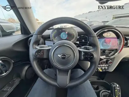 Photo 5 Mini Mini  Cooper SE 184ch Edition Camden BVA 5CV