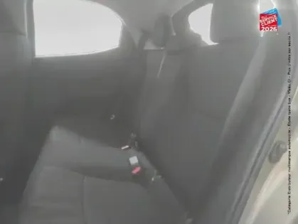 Photo 10 Toyota Yaris  116h Dynamic 5p MY22