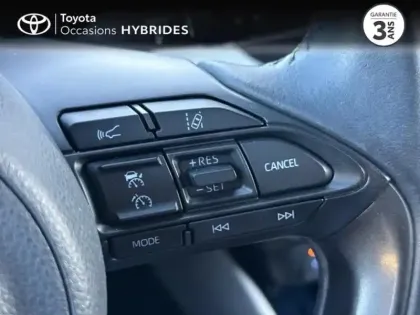 Photo 12 Toyota Yaris  116h Iconic 5p MY22