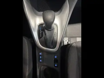 Photo 12 Toyota Yaris  116h Dynamic Business 5p + Programme Beyond Zero Academy MY22