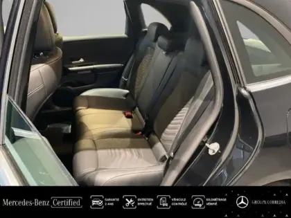 Photo 10 Mercedes Classe B  180 136ch Style Line Edition 7G-DCT 7cv