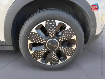 Photo 9 Fiat 600  1.2 Hybrid 136ch La Prima DCT6