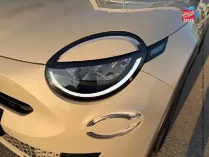 Photo 12 Fiat 600  1.2 Hybrid 136ch La Prima DCT6