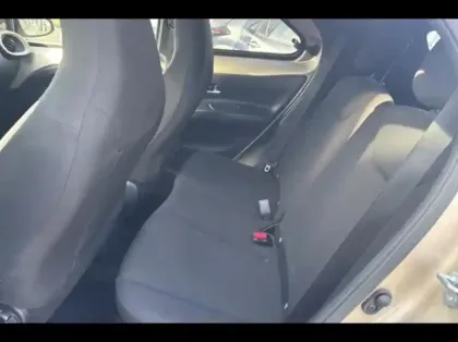 Photo 10 Toyota Aygo  X 1.0 VVT-i 72ch Design