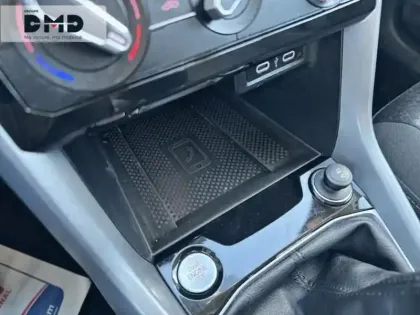 Photo 13 Volkswagen T-cross  1.0 TSI 110ch Active