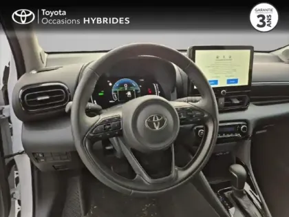 Photo 8 Toyota Yaris  116h Design 5p MC24