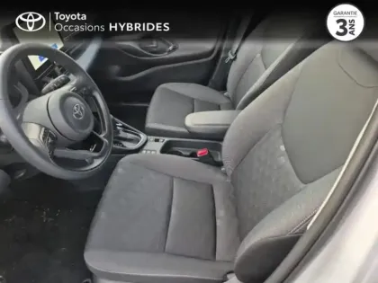 Photo 10 Toyota Yaris  116h Design 5p MC24