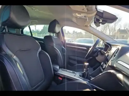 Photo 8 Renault Megane  1.3 TCe 140ch Techno