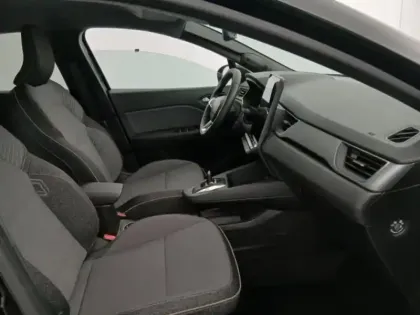 Photo 13 Renault Symbioz  1.8 E-Tech full hybrid 160ch Techno - 25