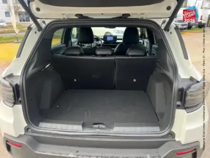 Photo 13 Jeep Avenger  1.2 Turbo T3 145ch MHEV Overland BVR6 4xe