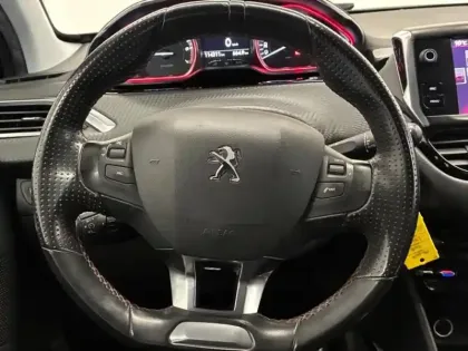 Photo 9 Peugeot 2008  1.2 PureTech 130ch GT Line S&S