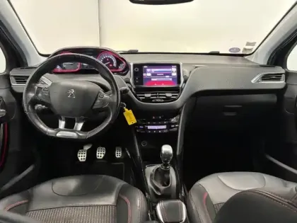 Photo 8 Peugeot 2008  1.2 PureTech 130ch GT Line S&S