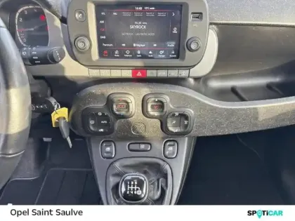 Photo 13 Fiat Panda  1.0 70ch BSG S&S City Cross