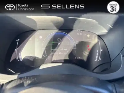 Photo 13 Toyota Yaris  116h Design 5p MC24