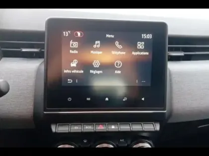 Photo 10 Renault Clio  1.6 E-Tech 145ch full hybrid Evolution - 25