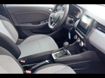 Photo 7 Renault Clio  1.6 E-Tech 145ch full hybrid Evolution - 25