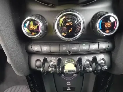 Photo 13 Mini Mini  Cooper SE 184ch Edition Premium BVA 5CV