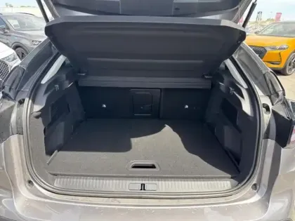 Photo 6 Citroën C4 Gén. III Ph2 MAX 5