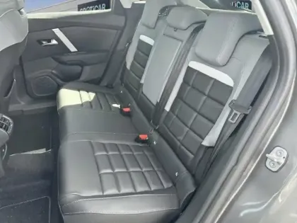 Photo 10 Citroën C4 Gén. III Ph2 MAX 5