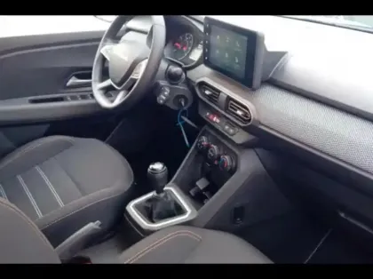 Photo 14 Dacia Sandero  1.0 TCe 90ch Stepway Expression