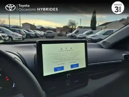 Photo 14 Toyota Yaris  116h Design 5p MY25