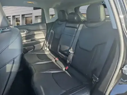 Photo 10 Jeep Compass  1.3 Turbo T4 240ch PHEV 4xe Trailhawk AT6 eAWD