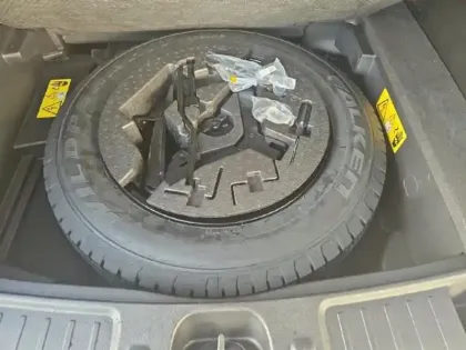 Photo 11 Jeep Compass  1.3 Turbo T4 240ch PHEV 4xe Trailhawk AT6 eAWD