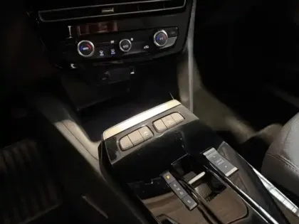 Photo 13 Opel Mokka  -e 136 Elegance / Caméra / Carplay / 7100 km