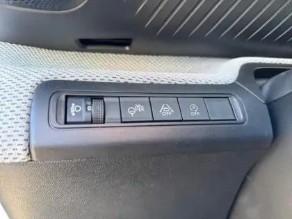 Photo 28 Citroën C3  1.2 Turbo 100ch PLUS