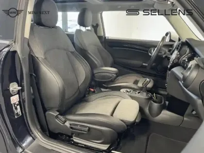 Photo 8 Mini Mini  Cooper SE 184ch Edition Camden BVA 5CV