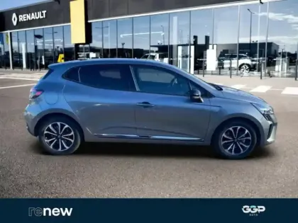 Photo 6 Renault Clio  1.6 E-Tech 145ch full hybrid Techno - 25