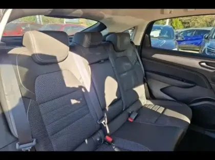 Photo 10 Renault Arkana  1.6 E-Tech 145ch Intens -21B