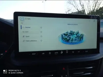 Photo 14 Ford Kuga  2.5 Duratec 180ch Hybrid FlexiFuel ST-Line Powershift