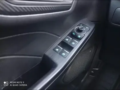 Photo 13 Ford Kuga  2.5 Duratec 180ch Hybrid FlexiFuel ST-Line Powershift