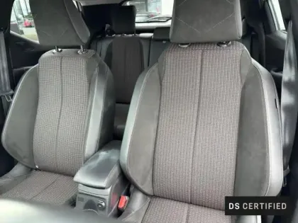Photo 11 DS DS 3  1.2 Hybride 145ch Performance Line
