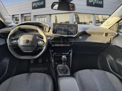 Photo 7 Peugeot 208  1.2 PureTech 100ch S&S Allure