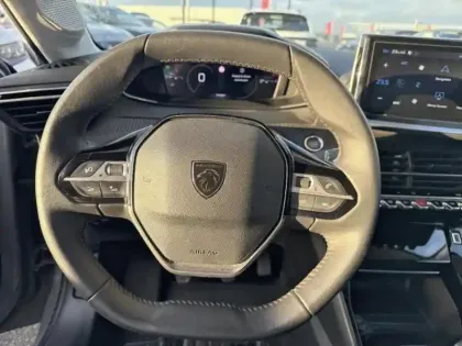 Photo 11 Peugeot 208  1.2 PureTech 100ch S&S Allure