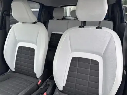 Photo 26 Citroën C3  1.2 Turbo 100ch MAX