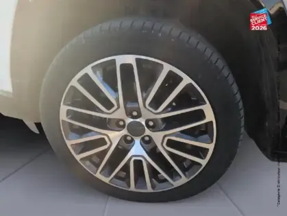 Photo 24 Jeep Compass  1.3 Turbo T4 240ch PHEV 4xe Summit AT6 eAWD