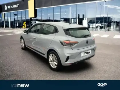 Photo 14 Renault Clio  1.5 dCi 100ch Evolution - 25