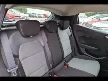 Photo 10 Renault Clio  1.5 Blue dCi 100ch Evolution - 24