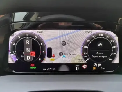 Photo 8 Volkswagen Golf  1.5 eTSI EVO2 116ch VW Edition DSG7