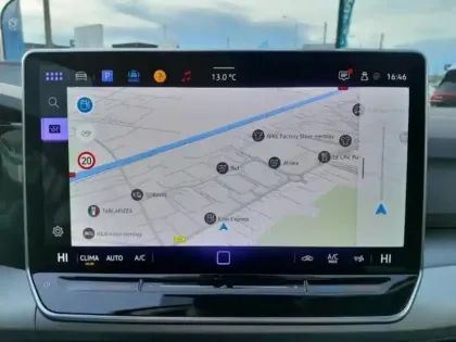 Photo 9 Volkswagen Golf  1.5 eTSI EVO2 116ch VW Edition DSG7