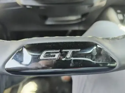 Photo 12 Peugeot 2008  1.2 Hybrid 145ch GT Exclusive e-DCS6