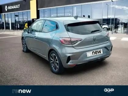 Photo 9 Renault Clio  1.6 E-Tech 145ch full hybrid Techno - 25