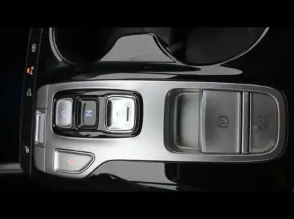 Photo 14 Hyundai Tucson  1.6 T-GDi 230ch Hybrid Creative BVA6