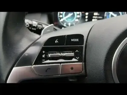 Photo 12 Hyundai Tucson  1.6 T-GDi 230ch Hybrid Creative BVA6