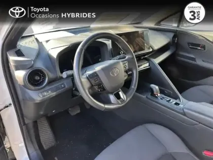 Photo 8 Toyota C-HR  1.8 Hybride 140ch Design NG23