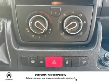 Photo 13 Citroën Jumper  Fg 35 L2H2 2.2 BlueHDi 140 S&S Driver